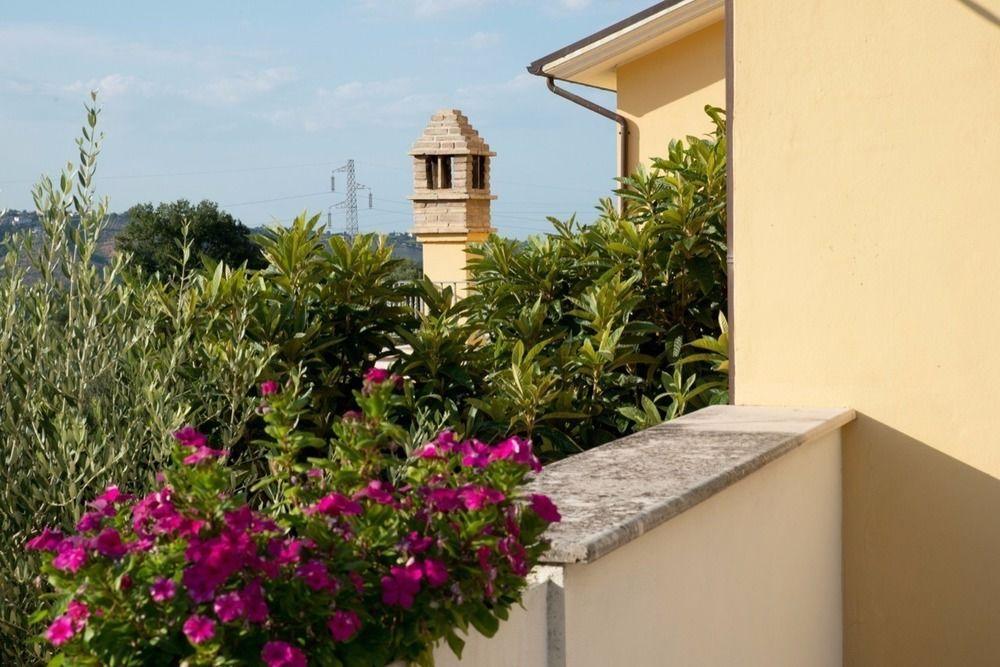 Agriturismo Il Casolare Di Nonno Mario Manoppello Exterior photo